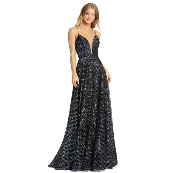 Mac Duggal Plunging Neckline Sequin Long Party Dress Black Iridescent Size 4 - Picture 1 of 13
